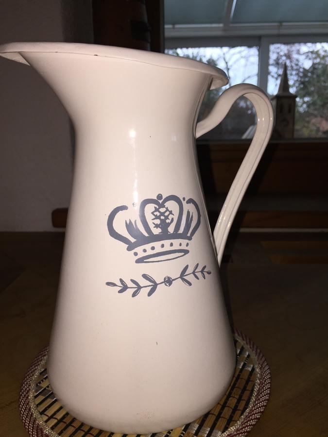 Bed & Breakfast Region Murtensee Münchenwiler エクステリア 写真
