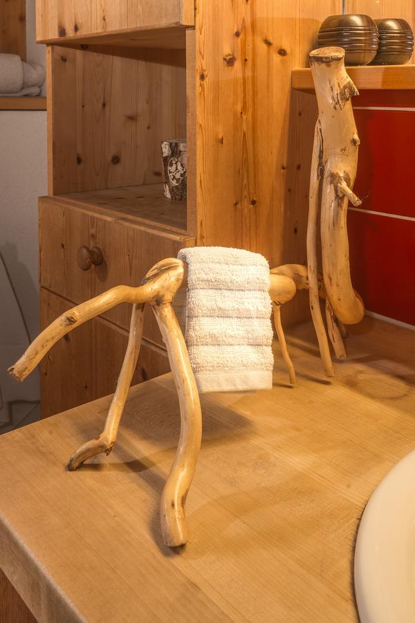 Bed & Breakfast Region Murtensee Münchenwiler エクステリア 写真